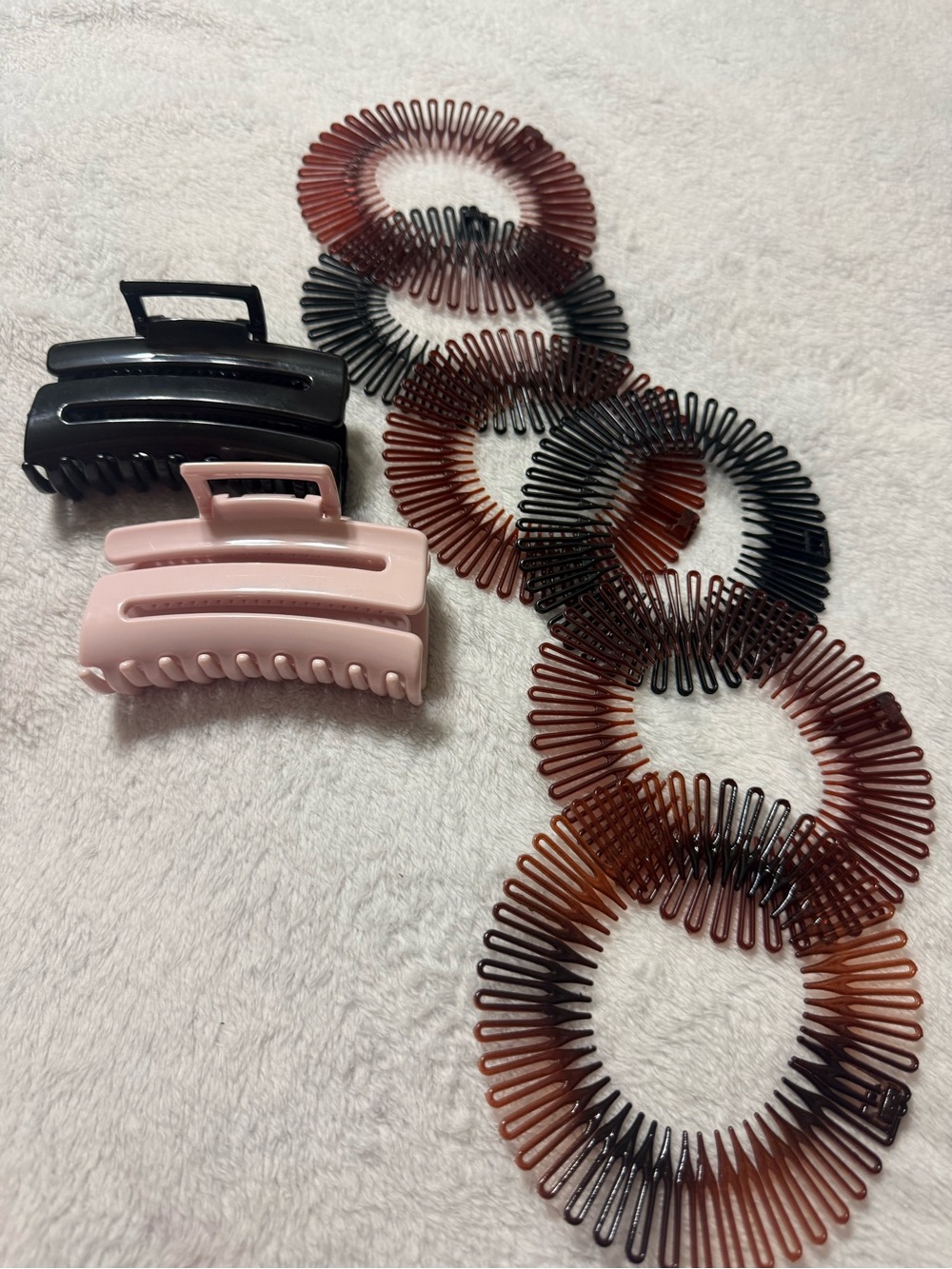 6 pcs Circular stretch comb plastic Circle headband and 2 claw clips